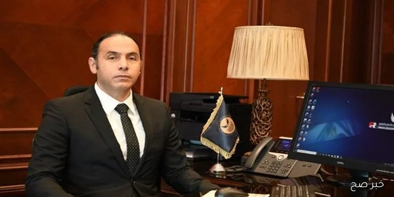 من هو الدكتور إسلام عزام، الرئيس الجديد للبورصة المصرية؟