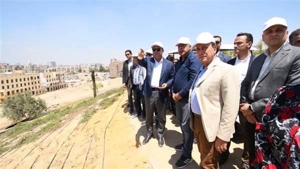 وزير الإسكان يختتم جولته بتفقد مشروع حدائق تلال الفسطاط في مصر القديمة