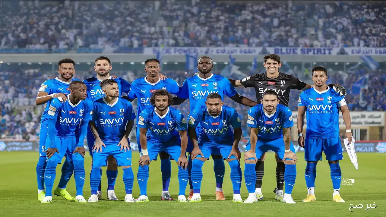 القنوات الناقلة لمباراة الهلال والاخدود في دوري روشن السعودي 2025 وتردد قناة ثمانية على نايل سات وعرب سات لمتابعة المباراة