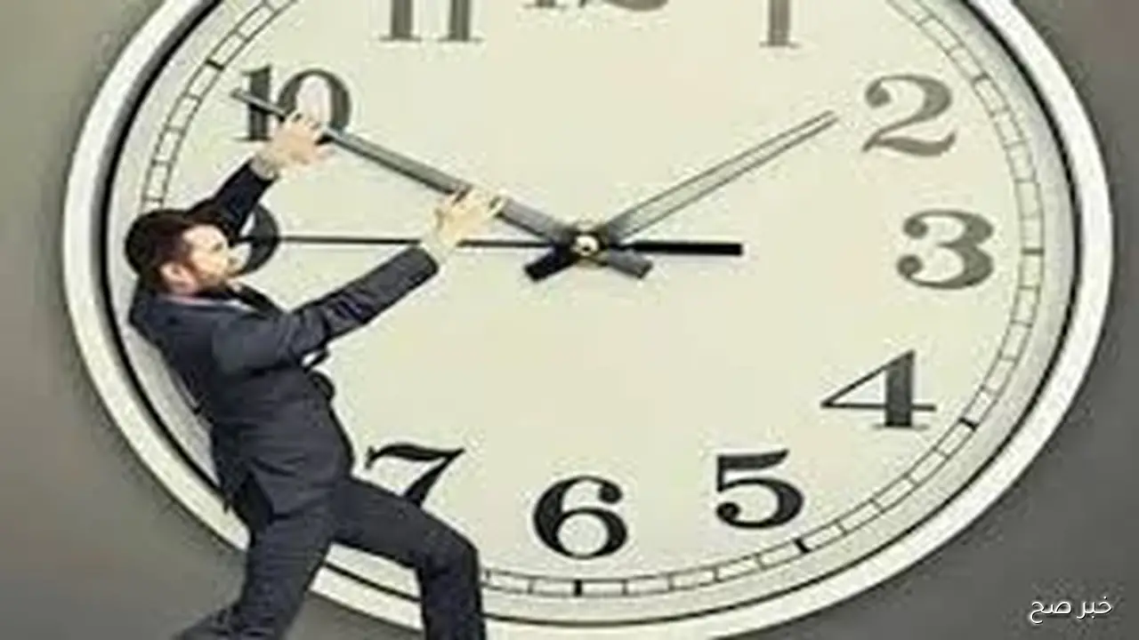 الحكومه تعلن موعد تطبيق التوقيت الشتوي 2025 في مصر وخطوات تحديث الساعة تلقائيًا