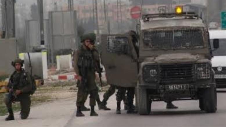 عناصر من <a href=